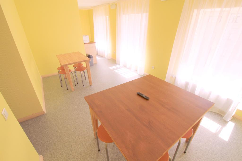 Amigo Hotel Рига Екстериор снимка