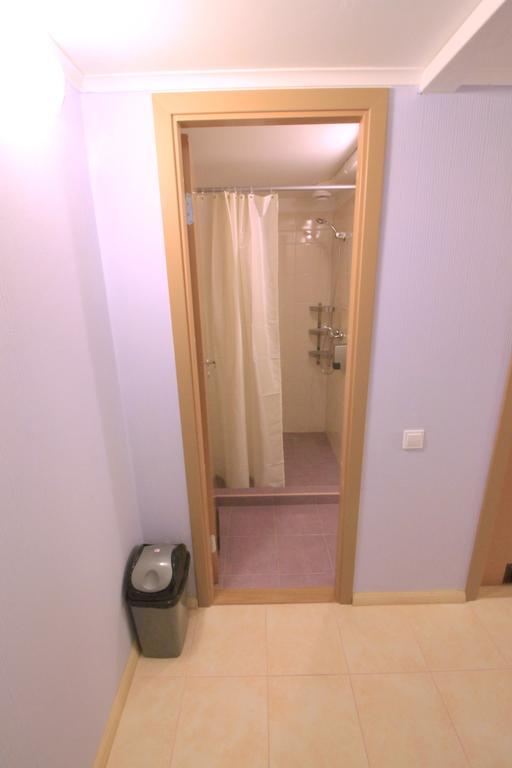 Amigo Hotel Рига Екстериор снимка